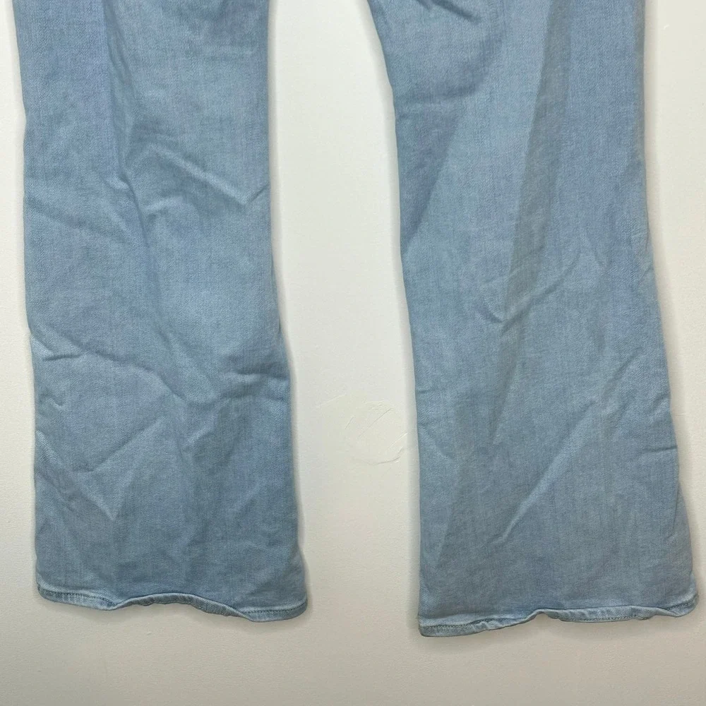 Levis 726 Flare Womens Jeans Size‎ 32 Light Wash Distressed Denim